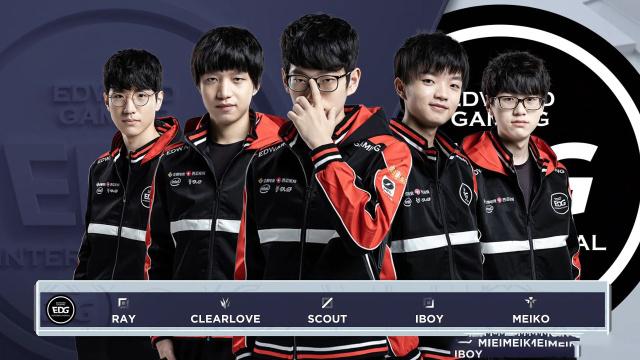 些球员的回 些球员的回