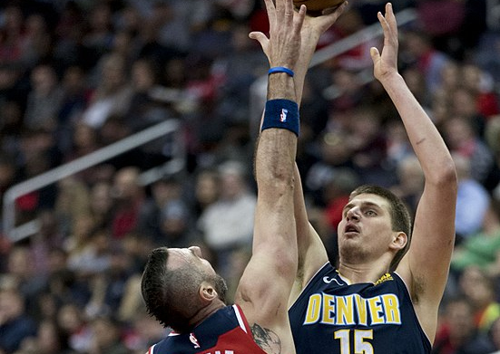 韩劲旅时的 韩劲旅时的